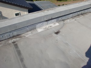 神戸市　10年経過…屋上防水工事