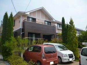 姫路市　こだわりのグラデーション仕上げ塗装。屋根に使用したのは、マルーン色!!!!