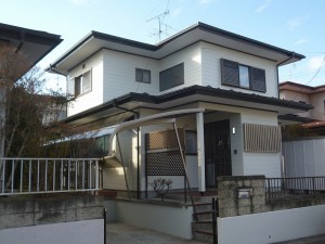 姫路市　シンプルなアイボリー×ブラック！職人の腕を発揮した外壁塗装・屋根塗装