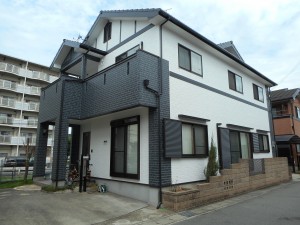 姫路市　スタイリッシュに大変身！アクセントに2色塗り再現工法の外壁塗装工事。３色使用のオシャレな塗装