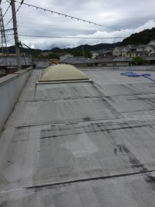 姫路市　補修工事後の雨漏り…FRP屋上防水工事