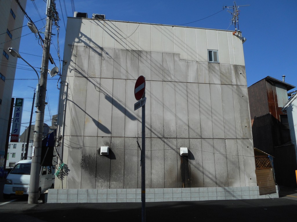 姫路市　　3階建て建物　外壁シリコン塗装工事