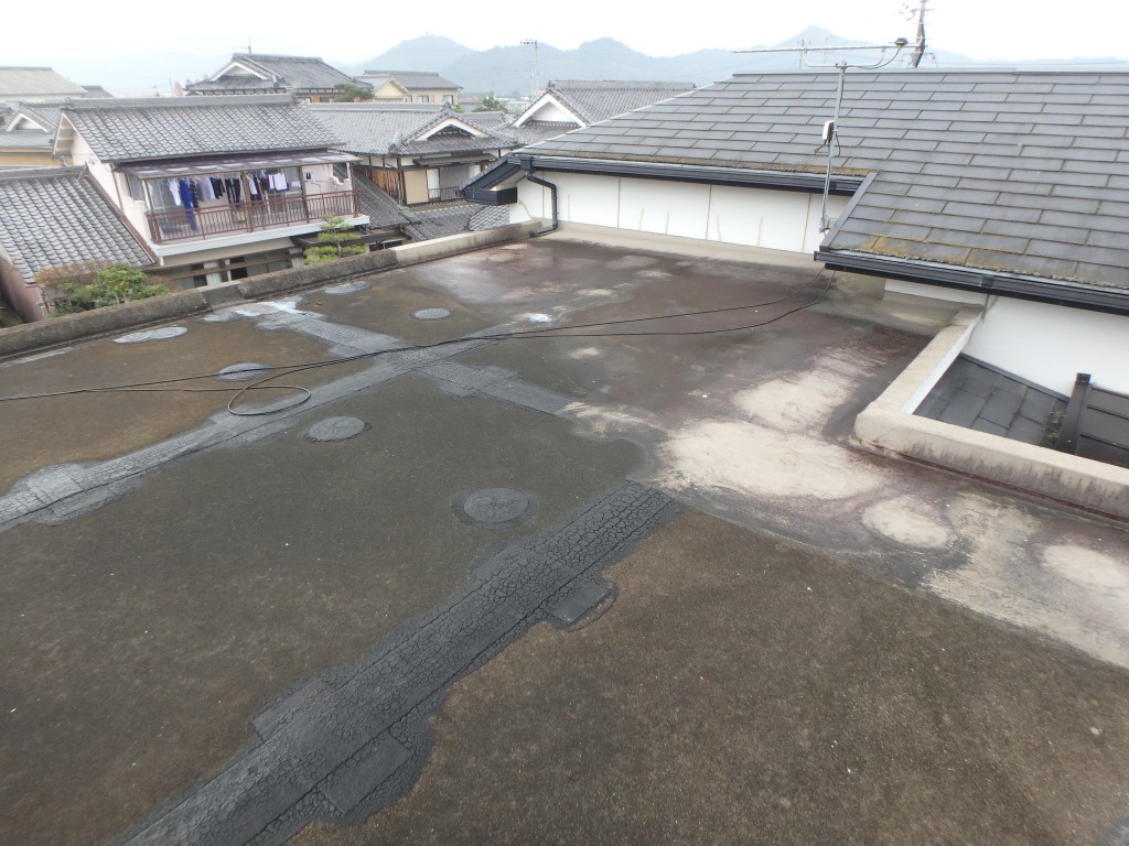 姫路市　屋上の雨漏り…　屋上防水工事