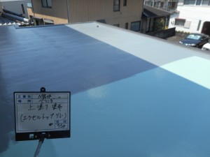 屋根の劣化速度は、外壁の１．５倍!!!!最強の４回塗り！　外壁は超高耐久のフッ素塗料で・・・