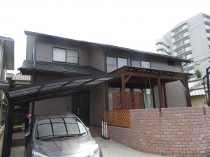 姫路市　外壁クリア塗装仕上げで、いつまでも美しさが長続き！屋根塗装には太陽熱高反射屋根用遮熱塗料