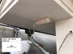 太子町　モダンなモノトーンでモルタル外壁塗装と屋根の苔をしっかり洗浄して塗り替え