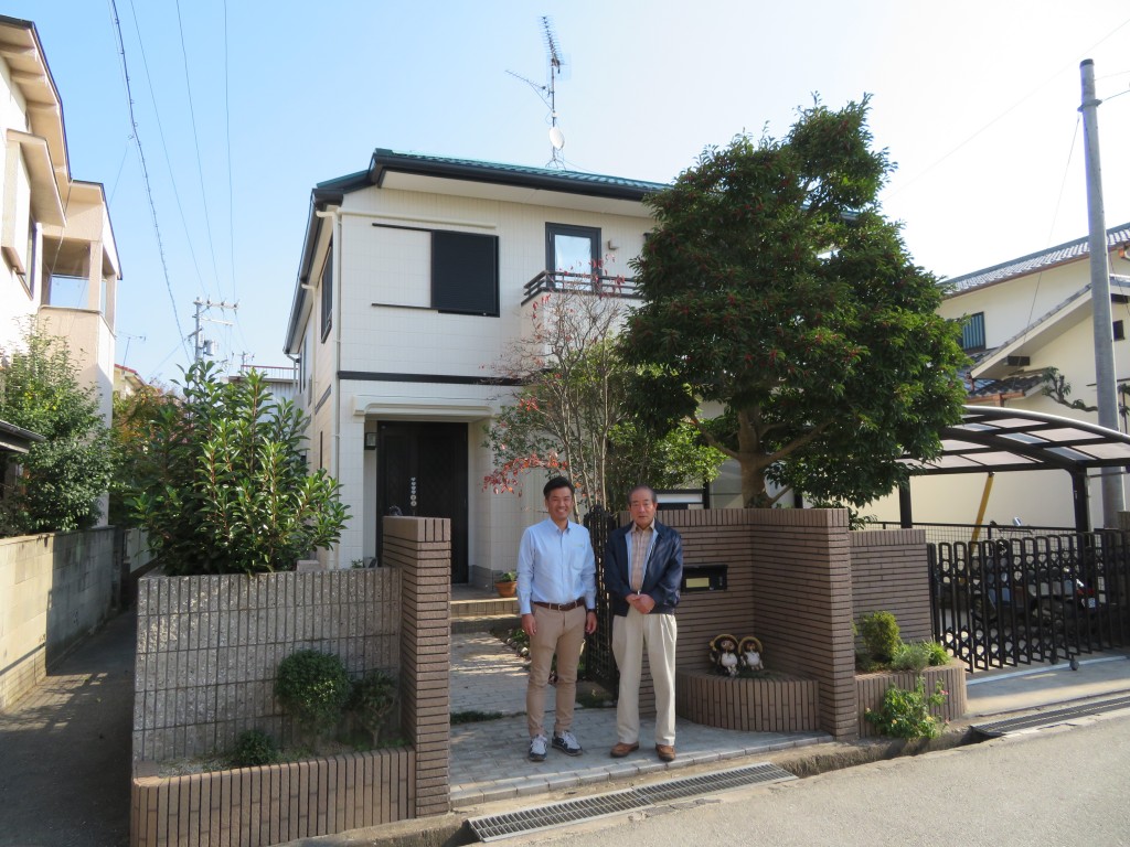 丁寧で挨拶も明るく工事内容の説明をしてくれる塗装職人さん　加古川市