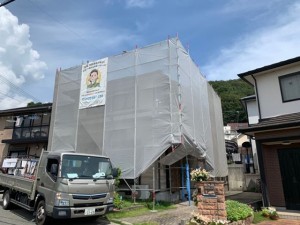 高砂市　屋根は遮熱塗料で快適な住空間！お家のイメージを残しながら艶あり外壁塗装