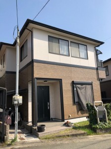 高砂市　屋根は遮熱塗料で快適な住空間！お家のイメージを残しながら艶あり外壁塗装