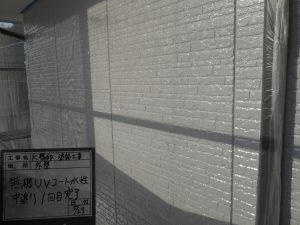 姫路市　こだわり高断熱GAINA屋根塗装、２色塗り再現工法仕上げ外壁塗装