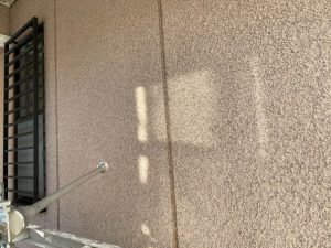 姫路市 モルタル外壁のカビ苔に悩み、凝った色分けで大満足の塗装工事