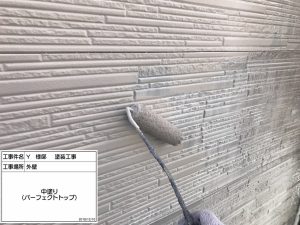 姫路市　屋根の黄色い苔やカビを落とし長持ちツヤあり塗装と外壁塗装