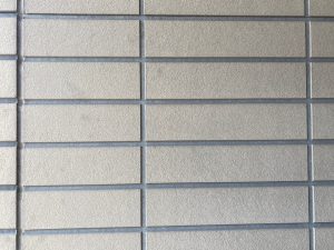 姫路市　ベランダ外壁サイディング張り替えと外壁WB多彩仕上げ工法で納得の仕上がり