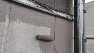 小野市　外壁ひび割れ補修して、単色からツートンへモダンな外装塗装