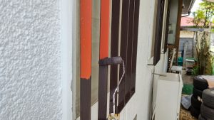 三木市　白とチョコレート色のコントラストがモダンな美観長持ち外壁・鉄部・門扉塗装