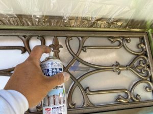 三木市　白とチョコレート色のコントラストがモダンな美観長持ち外壁・鉄部・門扉塗装