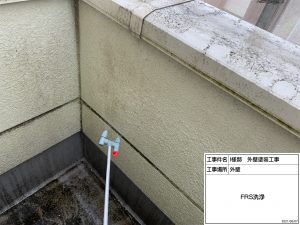 姫路市　お洒落なガーネット(赤系)に屋根塗装！コケ汚れ防止した外壁塗装