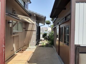 雨漏りと古くなった外観を瓦屋根の葺き替え・外装リフォームでシックに大変身！姫路