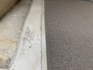 マンションバルコニーの雨漏りコーキング（シーリング）修理　姫路市