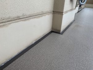 マンションバルコニーの雨漏りコーキング（シーリング）修理　姫路市