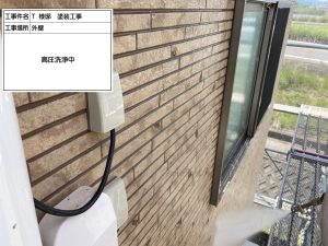 加古川　差がつく色選び！屋根を赤茶、外壁はブラウン系の多彩模様付け塗装