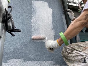 宍粟市　屋根カバー工法で雨漏りとさよなら！外壁の傷みも徹底補修し、落ち着いた人気色の塗装工事