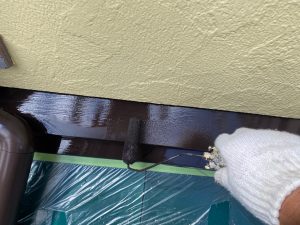 明石市　外壁のカビコケ汚れがスッキリ！特殊洗剤を使用し汚れにくい外壁塗装仕上げ