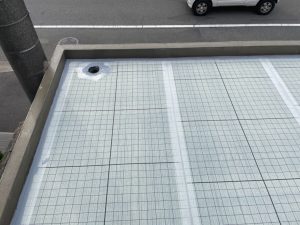 加古川市　外壁塗装の現地調査の結果、最優先したガレージ屋上防水工事