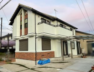 姫路市　外壁に優れた機能リファインMF-IR、屋根に遮熱塗料ガイナ塗装でお洒落で無敵ハウスへ！！