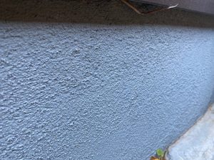 【姫路市　外壁塗装してから3年】2色使い再現工法を用いた無機塗料仕上げ、3年経ってもツヤ感維持！
