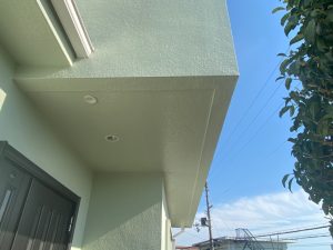 【神戸市　屋根外壁塗装してから３年】　定期的に点検に来てくれ、報告書も届き安心しています。