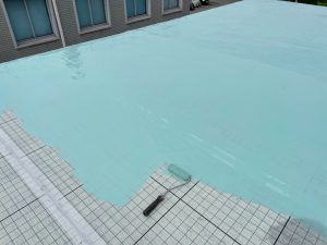 姫路市　雨漏り調査！社屋の雨漏り修理、屋上防水（ウレタン）工事