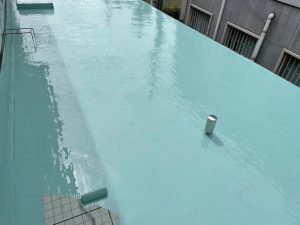 姫路市　雨漏り調査！社屋の雨漏り修理、屋上防水（ウレタン）工事