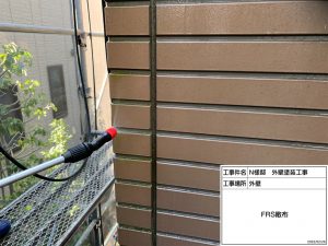 高砂市　カビ汚れに特殊洗剤を施し洗浄、現状の外壁と同じ色使いで外壁塗装（現場色合わせ）