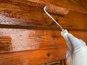 小野市　お家の塗装工事後に、塗装に最適な季節にログハウス塗り替え（木材塗装）