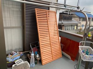 小野市　お家の塗装工事後に、塗装に最適な季節にログハウス塗り替え（木材塗装）