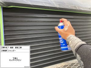 姫路市　コケや汚れに悩まされ、2色の多彩色仕上げでフレッシュに生まれ変わった屋根外壁塗装