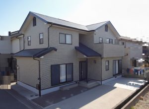 2色塗りでレンガ風を再現した外壁塗装と屋根塗装　姫路市