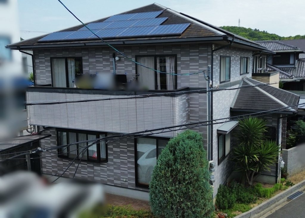 艶消しグリーンに外壁塗装と屋根塗装でおしゃれに変身！姫路市